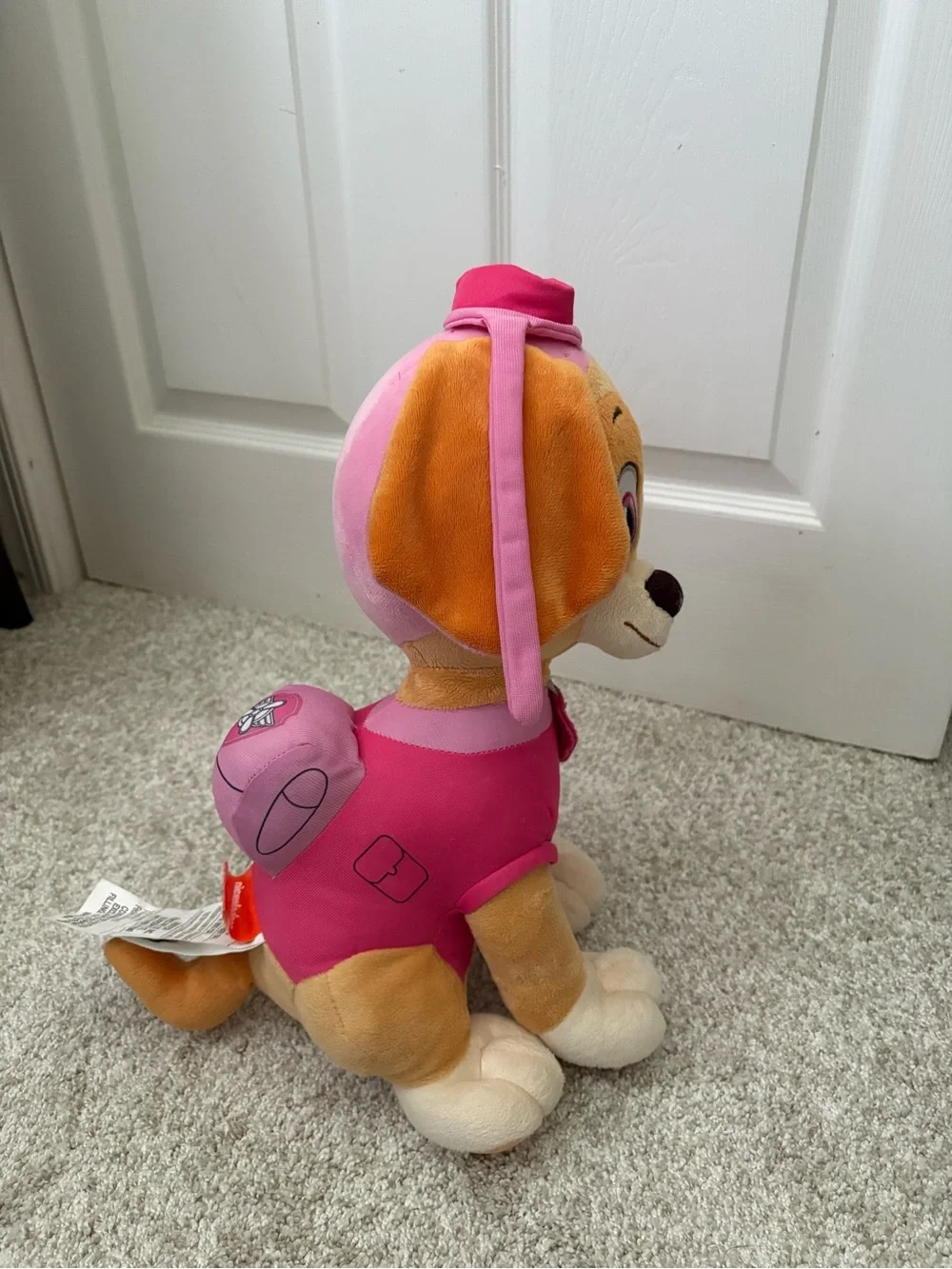 Nickelodeon Paw Patrol Skye Sitting Plush Girl Puppy Dog 15” stuffed toy